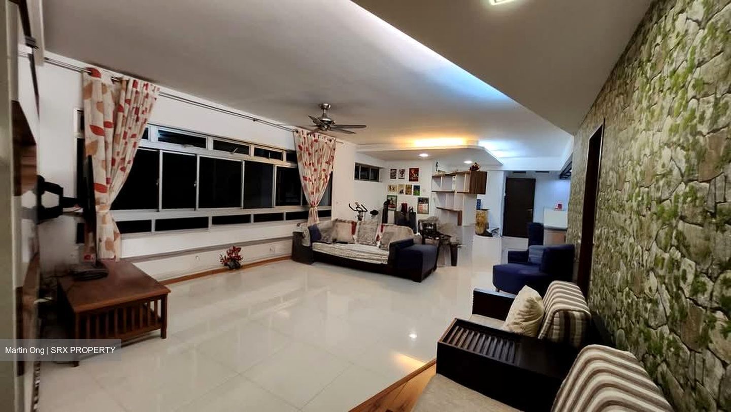 Blk 243 Pasir Ris Street 21 (Pasir Ris), HDB Executive #534354371